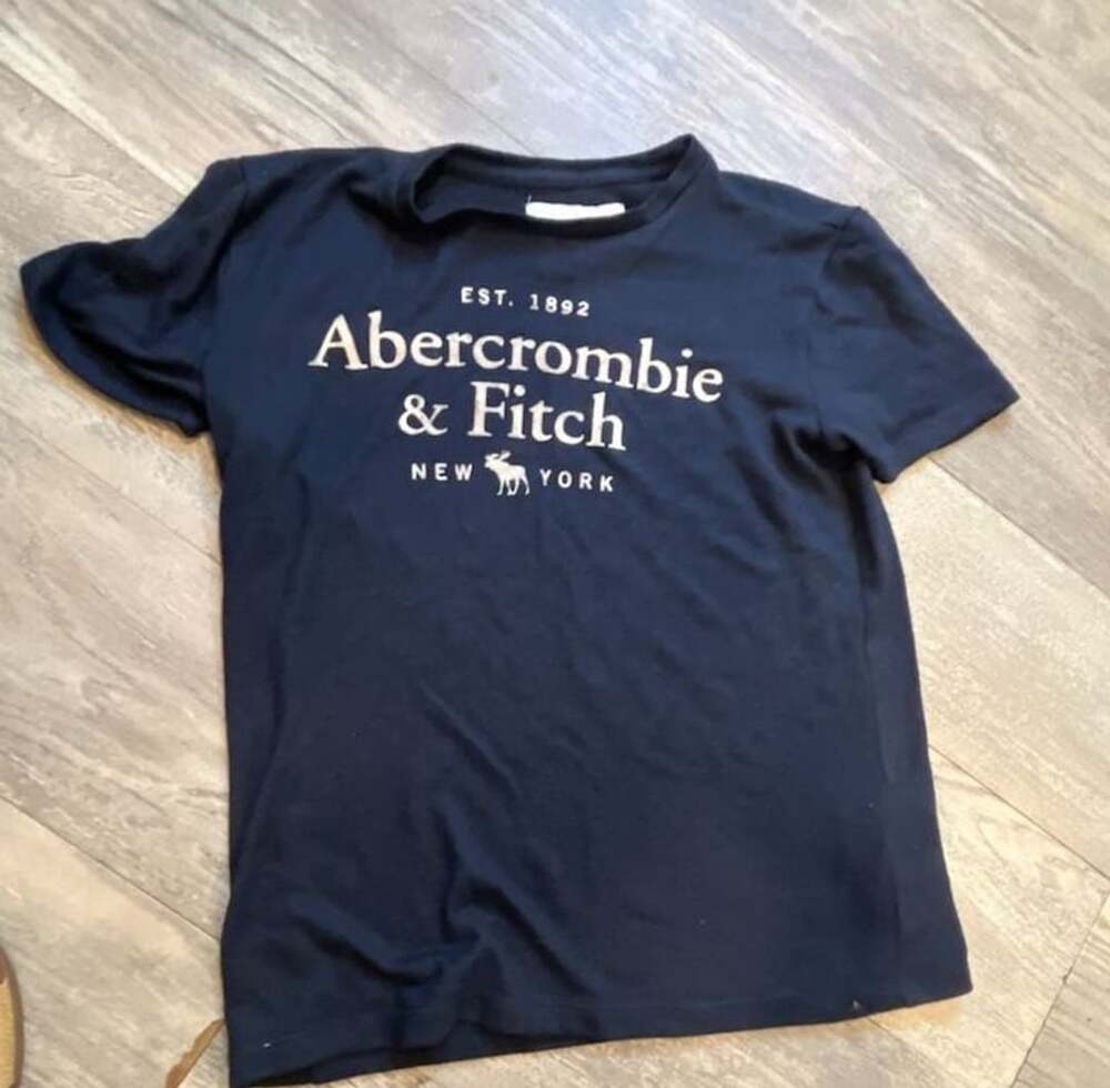 Abercrombie & Fitch T-Shirt Size S Navy Blue Logo Graphic Tee